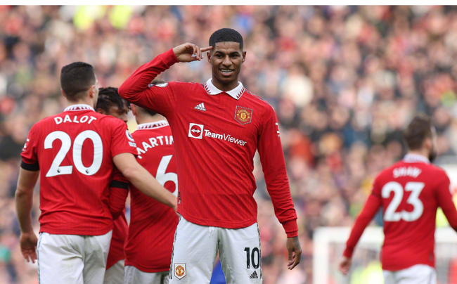 個傳統後衛 個傳統後衛