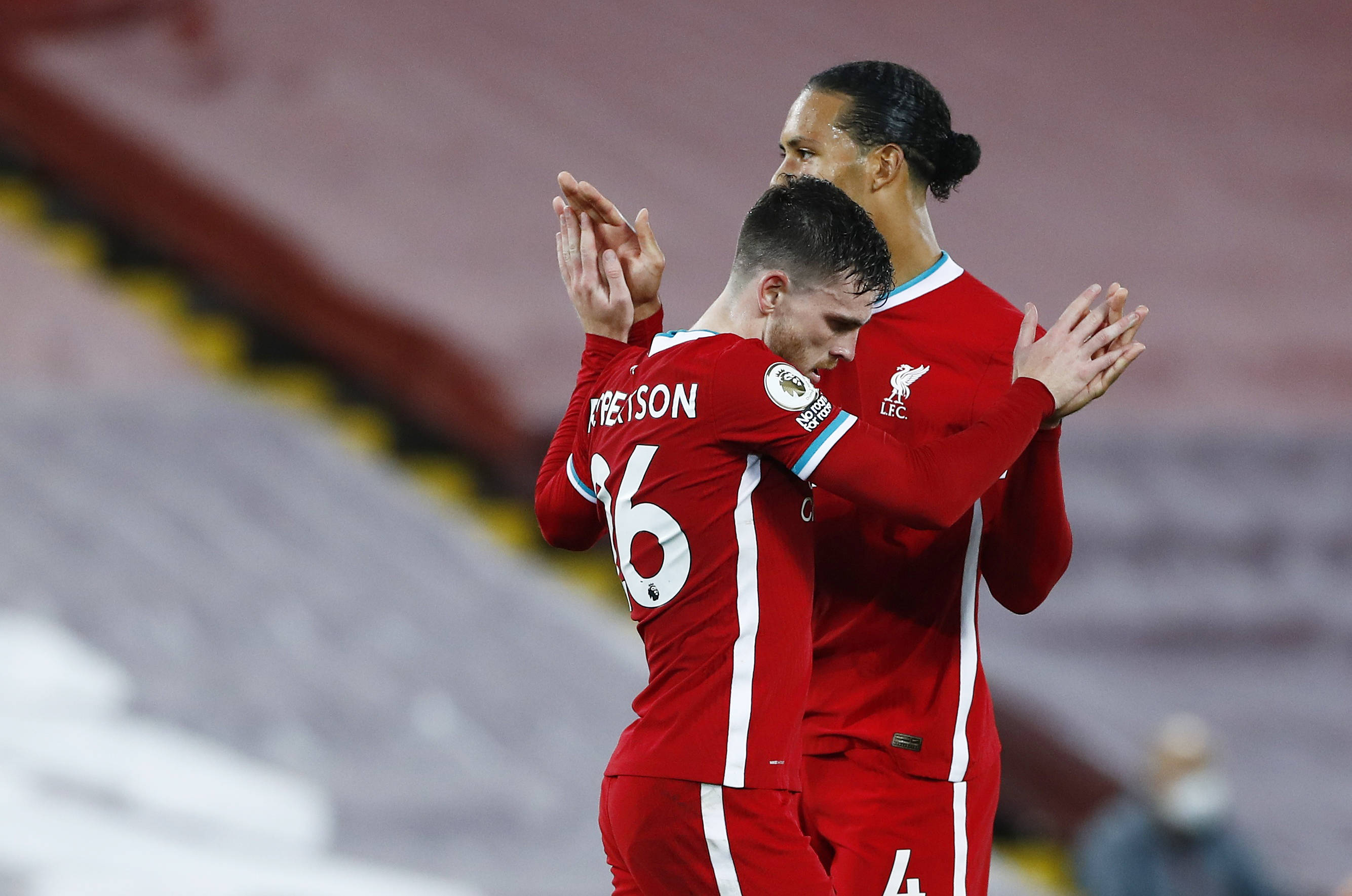 依靠前锋线 依靠前锋线